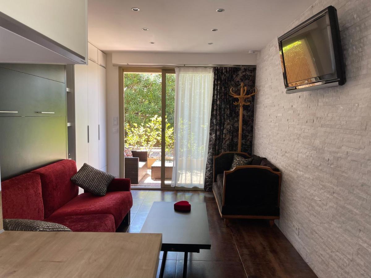 Studio Tout Confort Au Calme Avec Jardin Proche Cannes Le Cannet Exterior photo